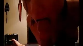 Poisid lohutasid noori tüdrukuid